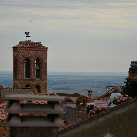 La Divina Dimora Il Castello Degli Spiriti Magni Apartment Montepescali Room photo