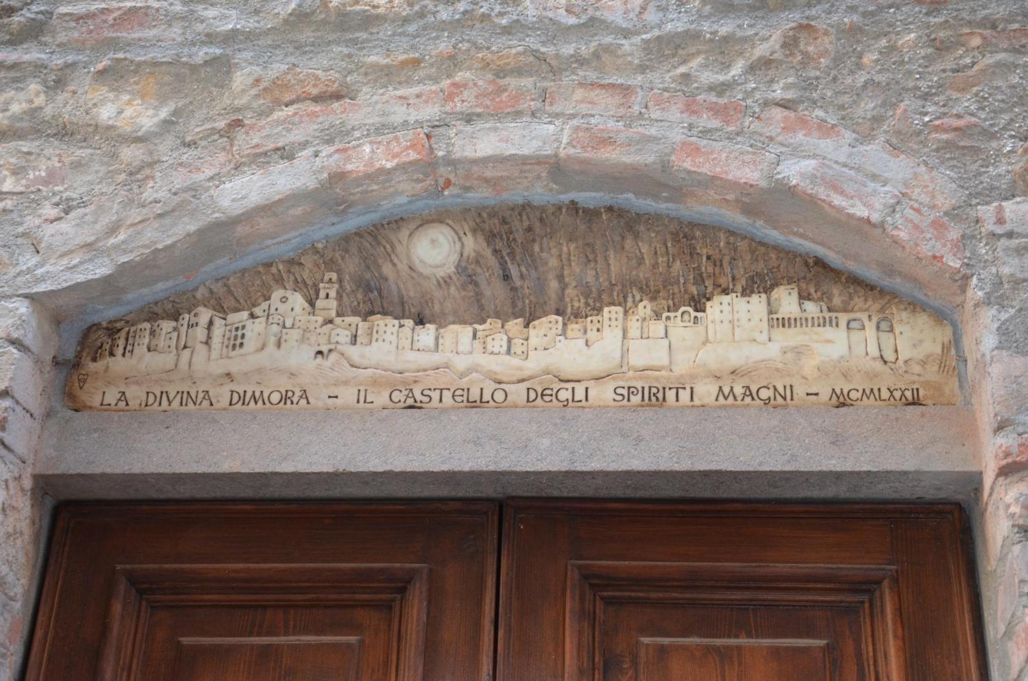 La Divina Dimora Il Castello Degli Spiriti Magni Apartment Montepescali Room photo